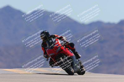 media/Mar-24-2025-Moto Forza (Mon) [[57ce5c5cff]]/2-Intermediate Group/Session 4 (Turn 9)/